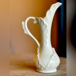 Vintage 1981 M. Jones Sarcee vinaigrette pitcher
